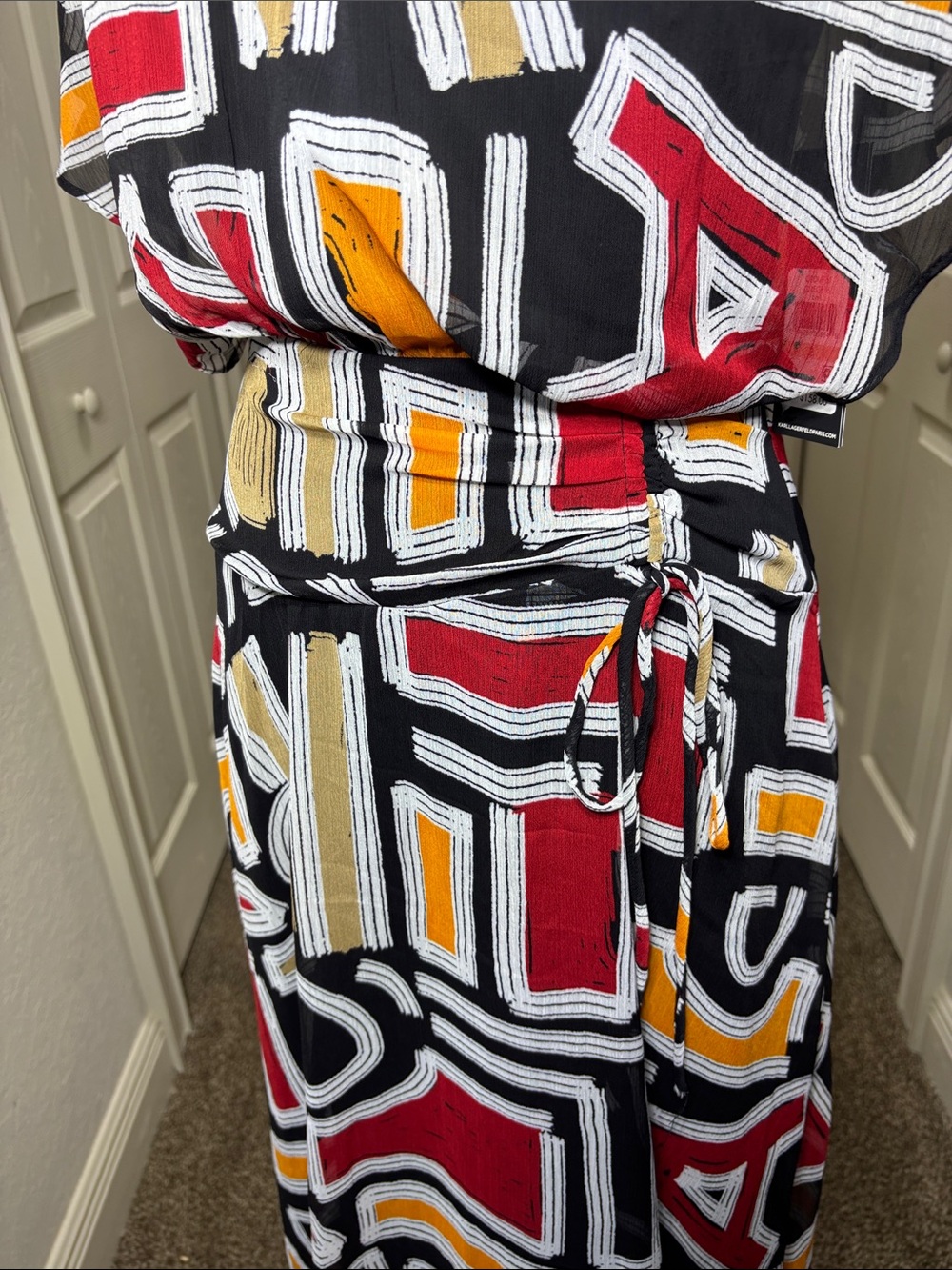 Karl Lagerfeld Paris Abstract Print High Low Midi Dress NWT Size 2 - Picture 5 of 12